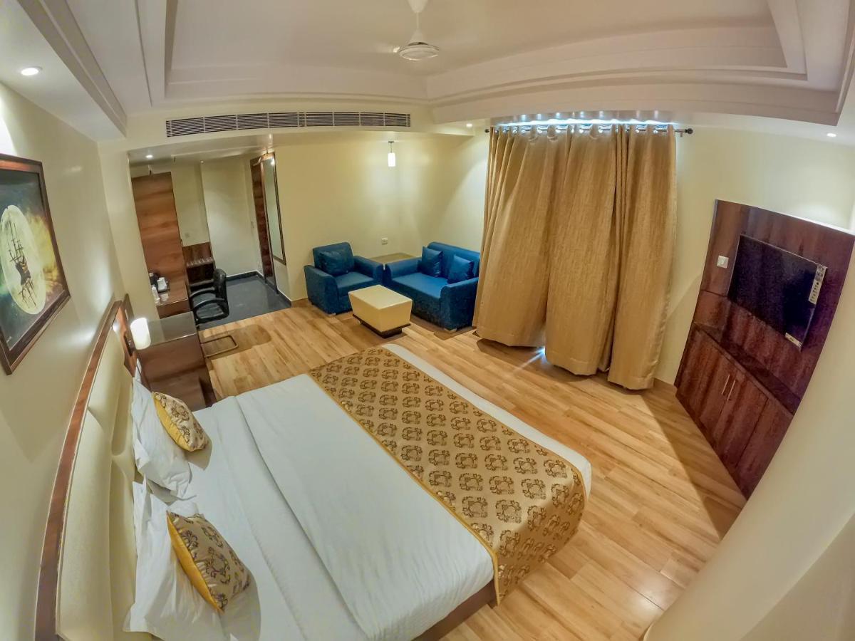 Hotel Hira Inn-10Mins From Railway Station & Bus Station Prayagraj Extérieur photo